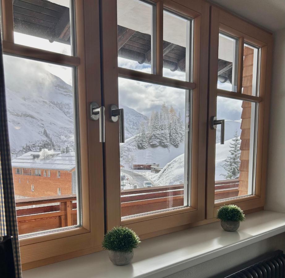 Haus Wallis By Stayfritz - Ski-In Ski-Out Zimmer 'Garni' Am Arlberg Warth  Exterior photo